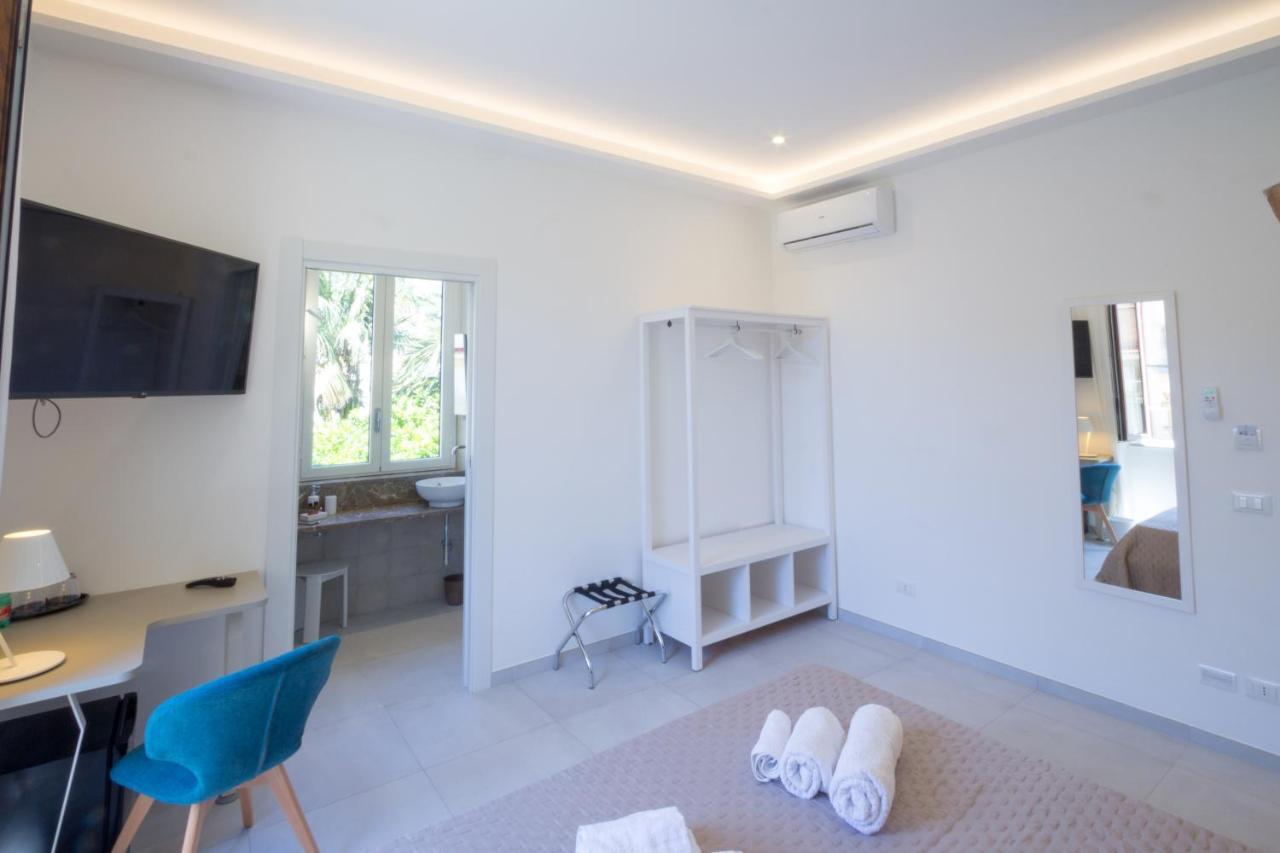 Villa Valverde Apartments E B&B Taormina Bagian luar foto