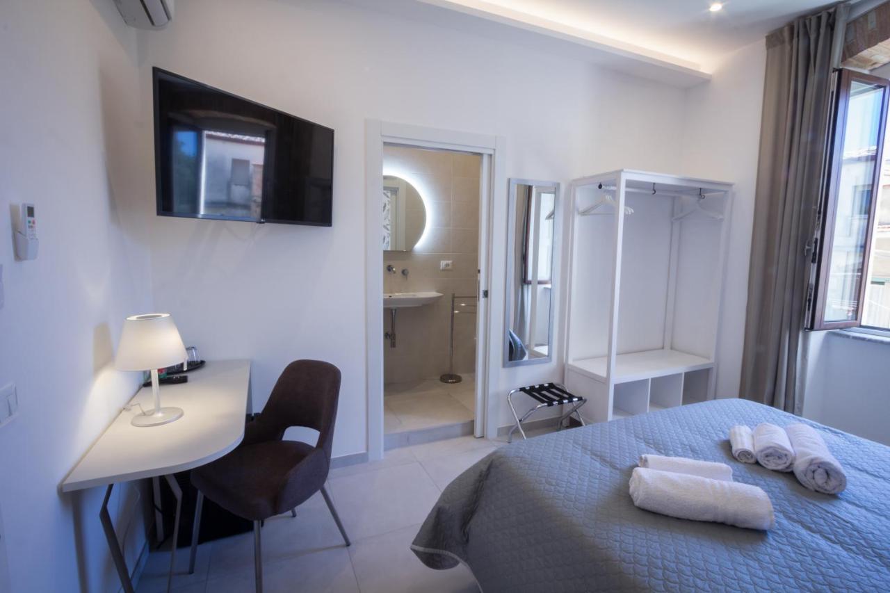 Villa Valverde Apartments E B&B Taormina Bagian luar foto