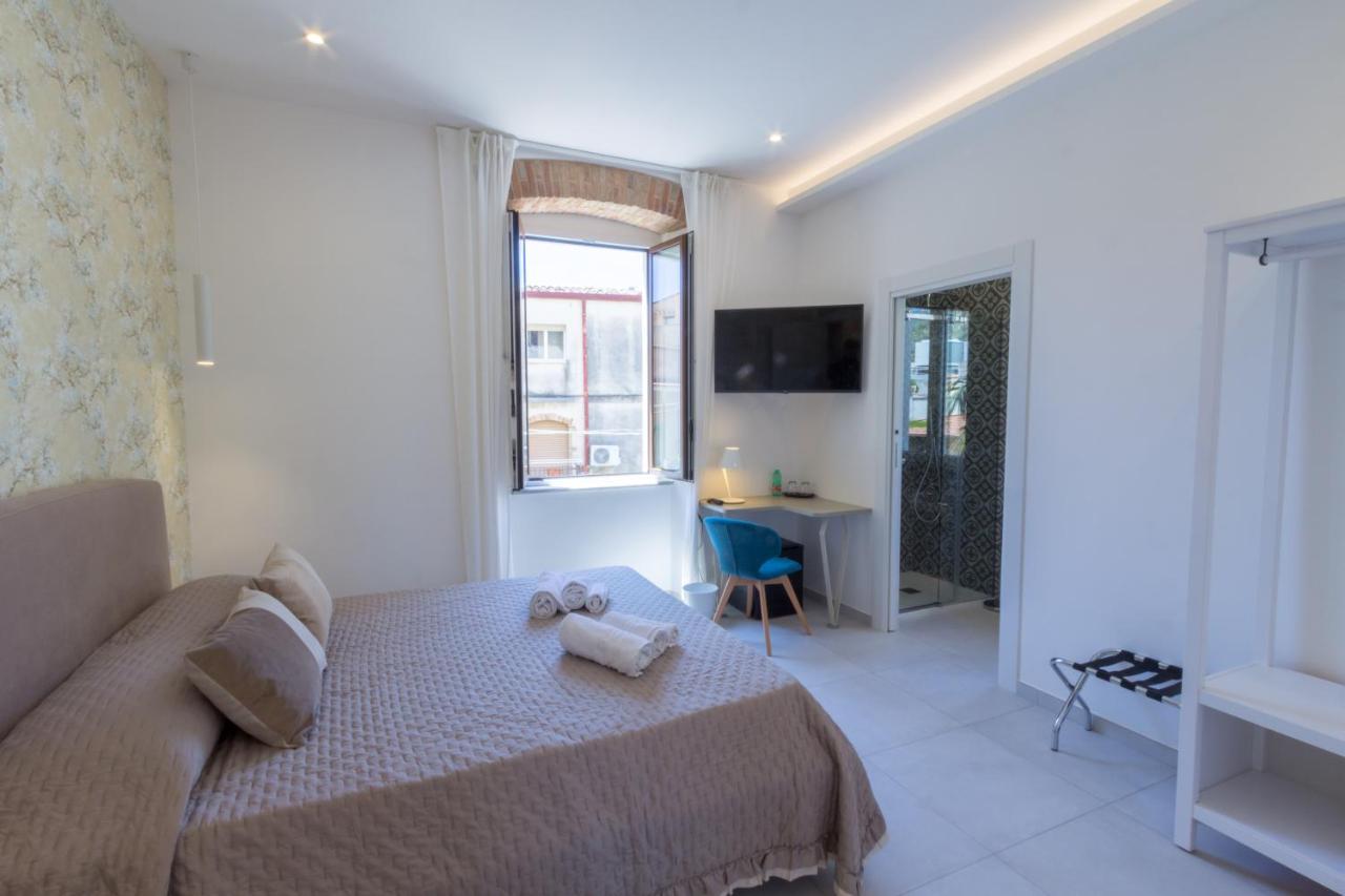 Villa Valverde Apartments E B&B Taormina Bagian luar foto