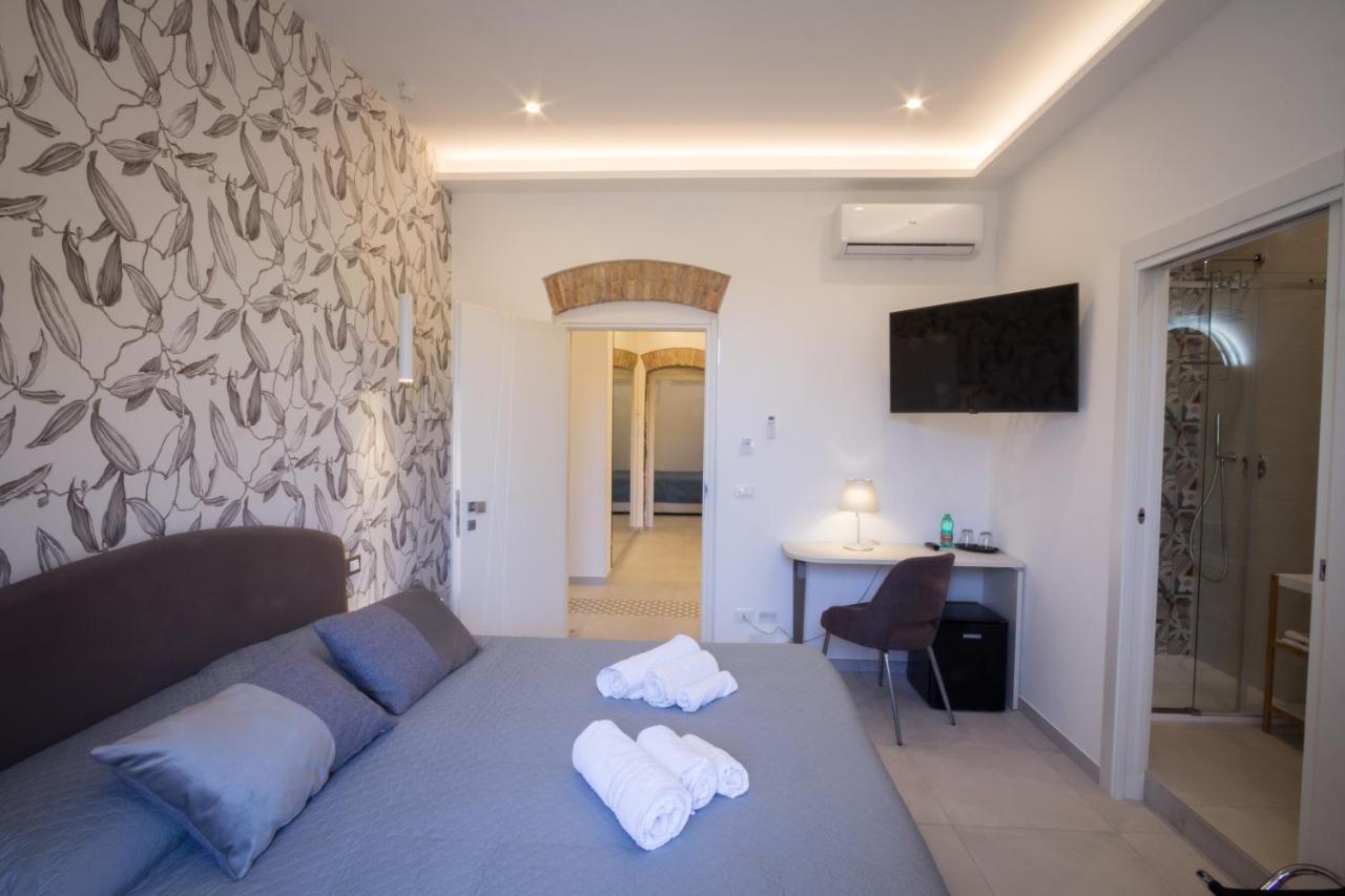 Villa Valverde Apartments E B&B Taormina Bagian luar foto